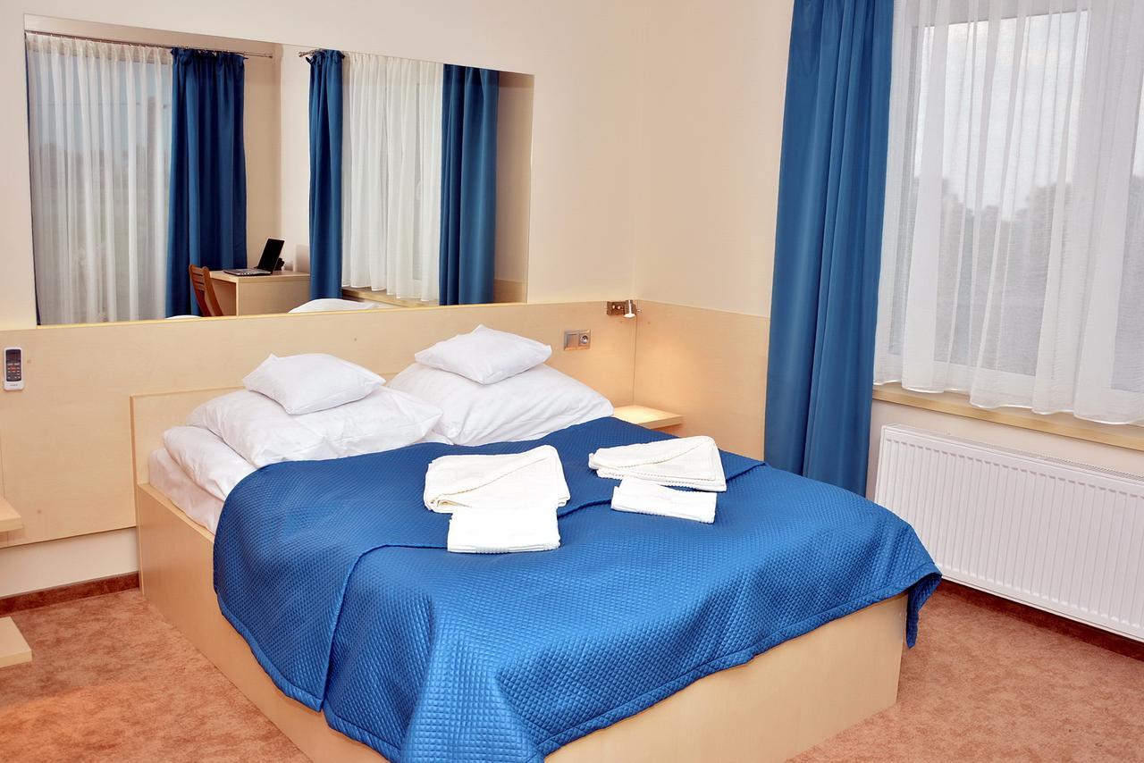 Motel S5 Zbrachlin Exterior foto